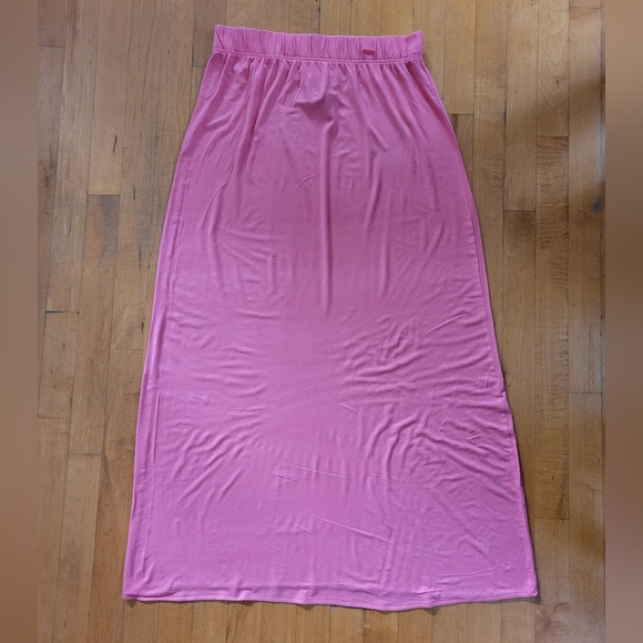 LEVI'S Women's Small Pink Long Skirt w/Elastic Waist - Picture 10 of 11